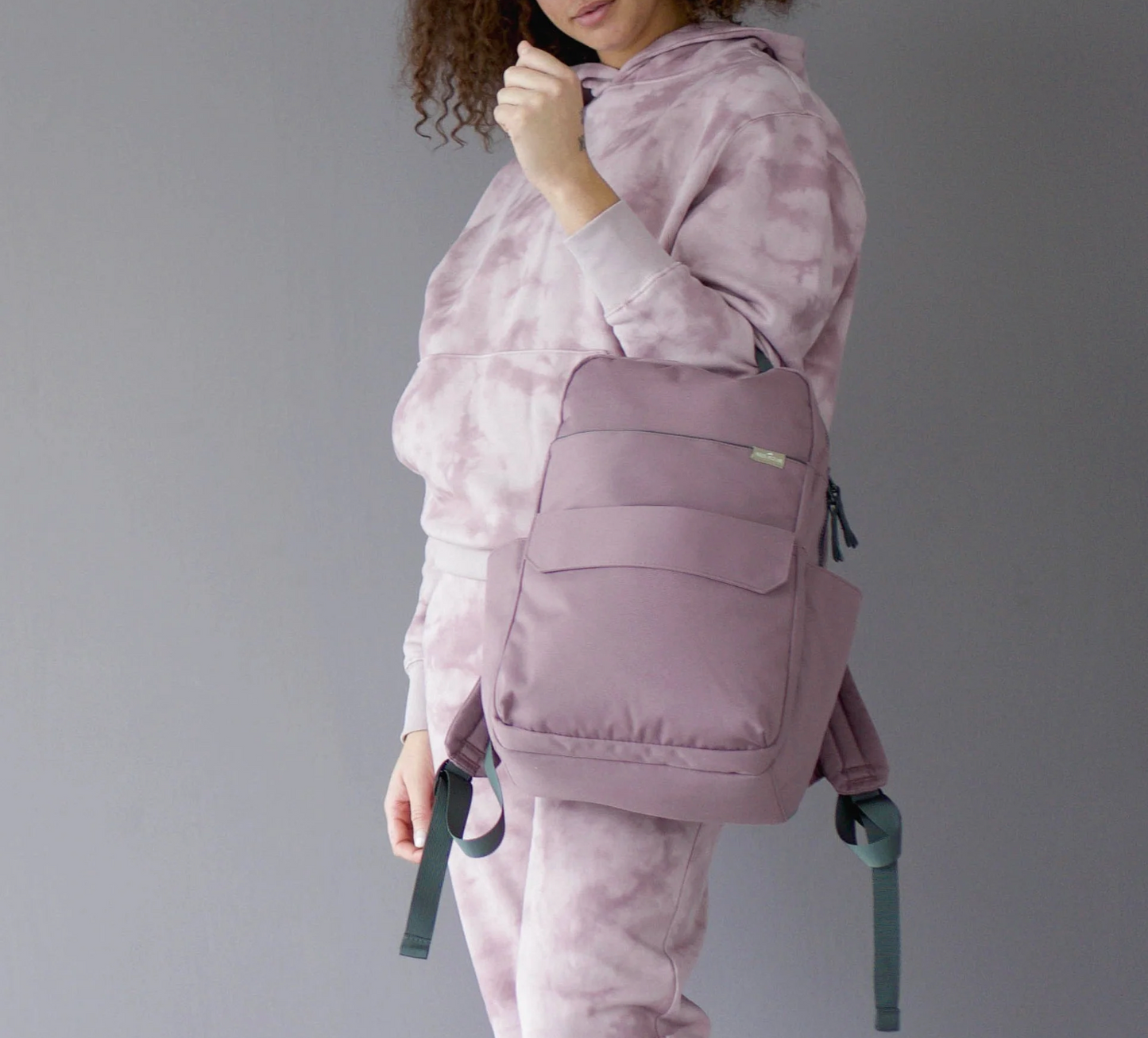 Roo Backpack ||  Mauve