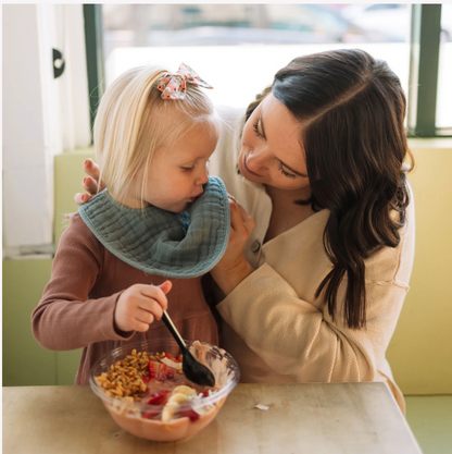 Muslin Bibs - Georgia Peach