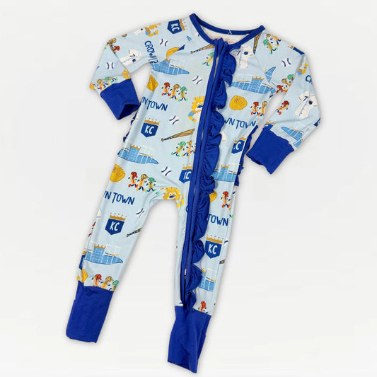 Crown Town Ruffle Zip