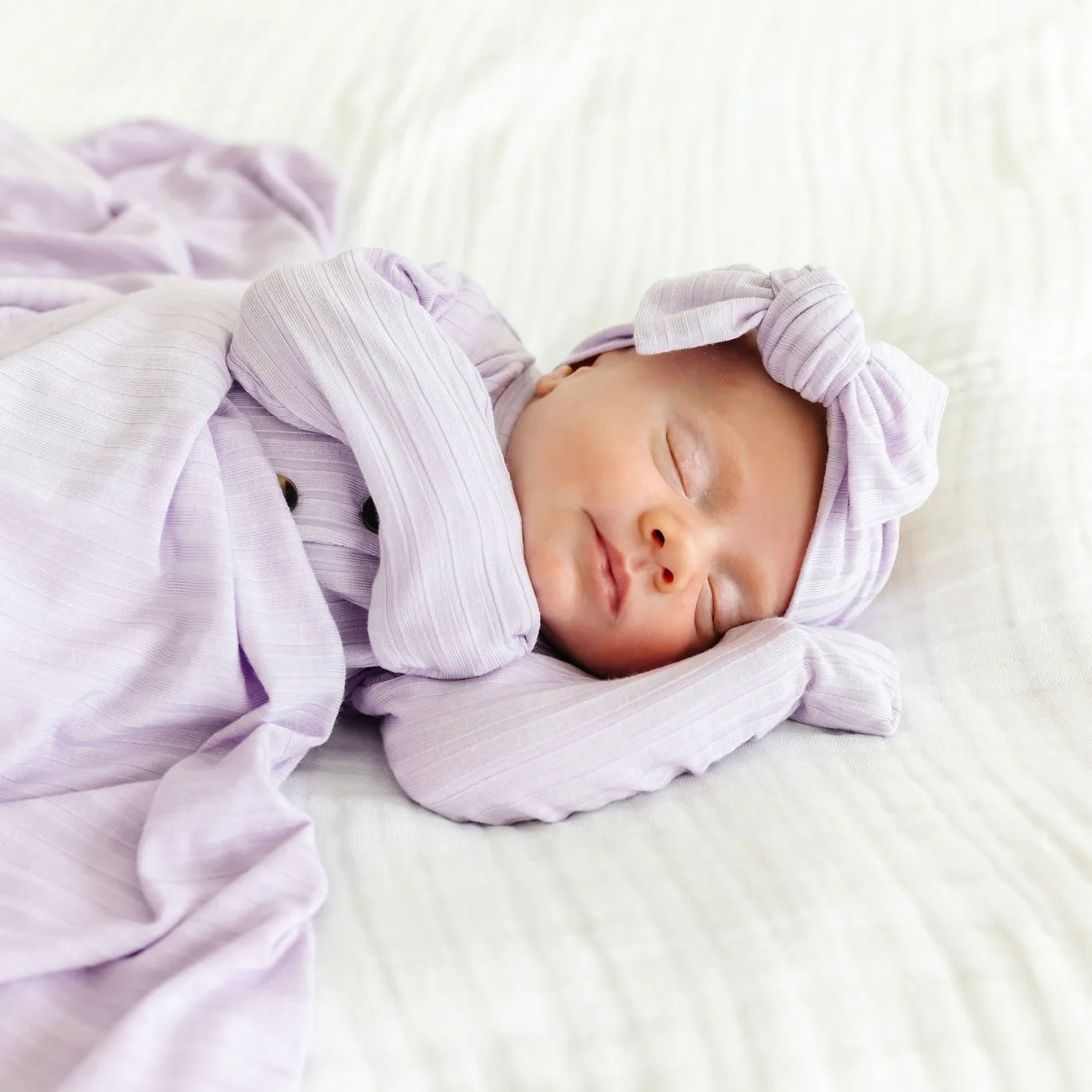 Lola Ribbed Swaddle Blanket