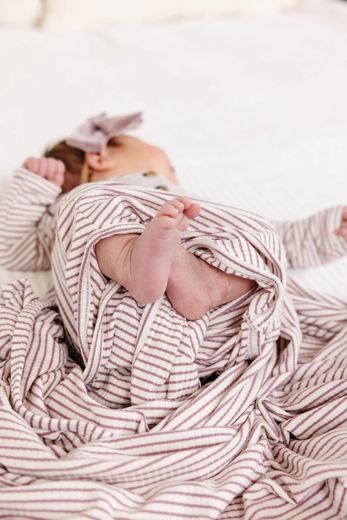 Vivian Ribbed Swaddle Blanket